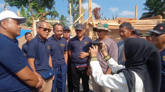 Komunitas Gojjing 414 Lampura Bantu Korban Kebakaran