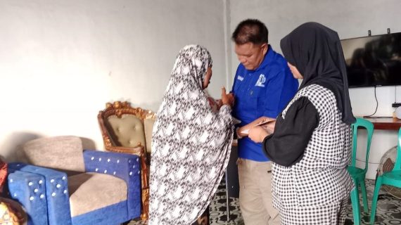 Ikatan Keluarga Besar Ogan Semendo Dan CV Sehati Berbagi Sembako Kepada Warga