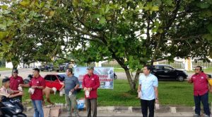 Dalam Momentum Ramadan 1447 H, KWIP Merangin Berbagi Takjil di Kota Bangko