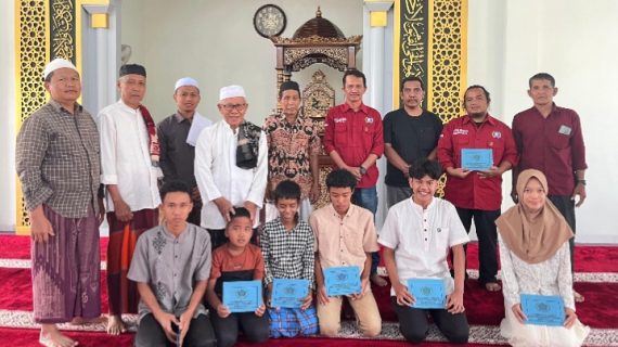 Pererat Kepedulian Sosial, KWIP Merangin Santuni Anak Yatim di Bangko